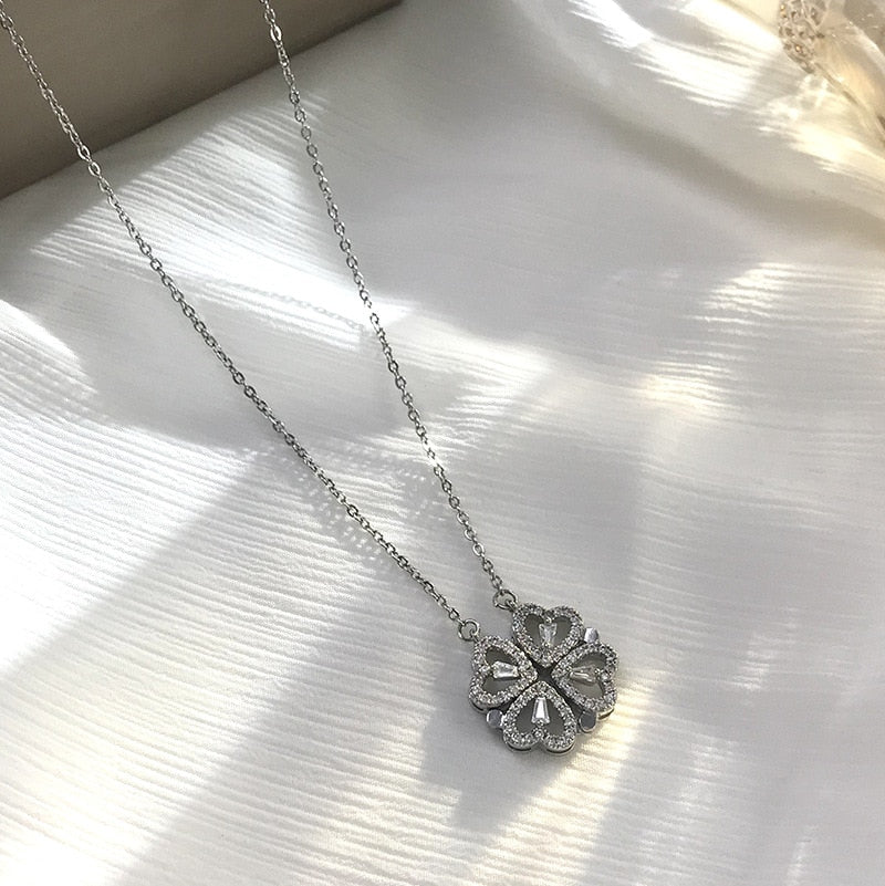 Creative Magnetic Folding Heart-Shaped Four-leaf Clover Pendant
