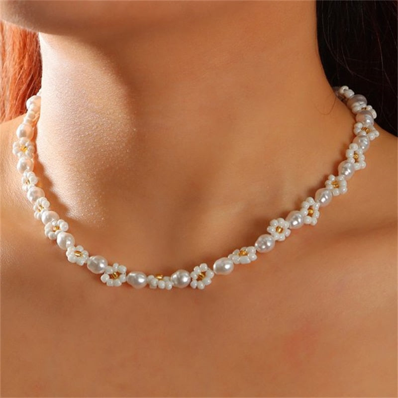 Elegant Flower Daisy Clavicle Necklace