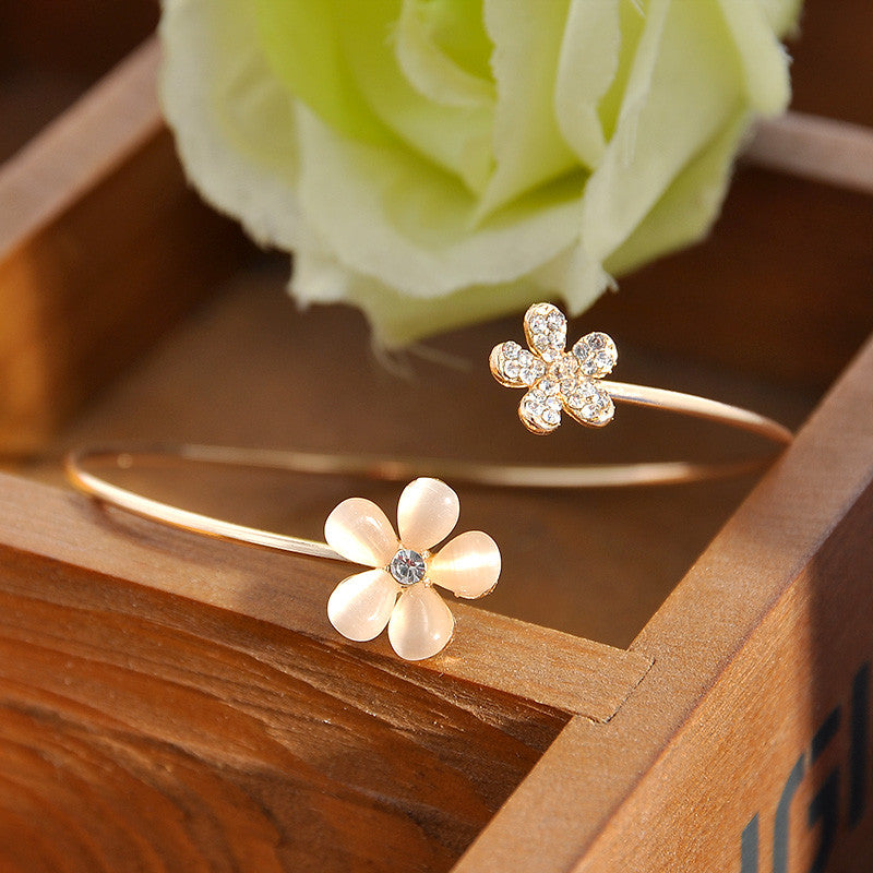 New Women Bracelet