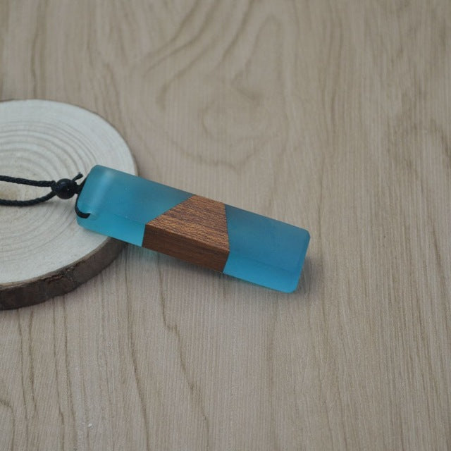 Vintage men & woman fashionable wood pendant necklace, woven rope