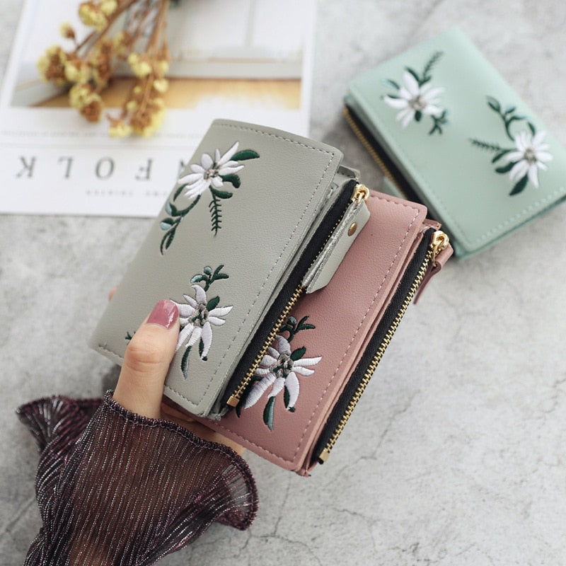 Small Fashion Leather Purse