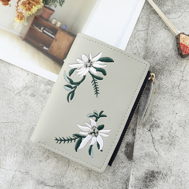 Small Fashion Leather Purse