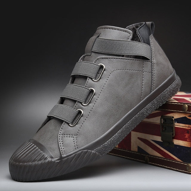 Men Buckle Boots